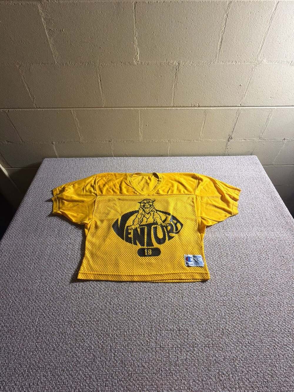 Vintage Champion Ventura 19 Yellow Mesh Football Jersey Size L